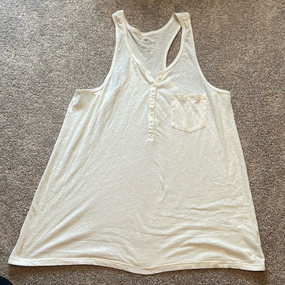 American Eagle Women’s white tank top